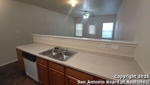 Building Photo - 10619 Mathom Landing