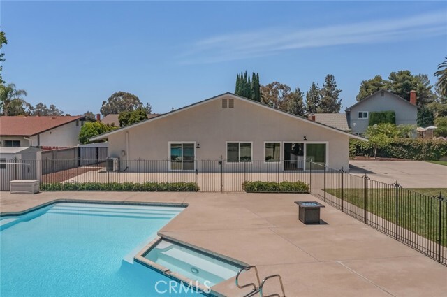 Building Photo - 25311 Maximus St