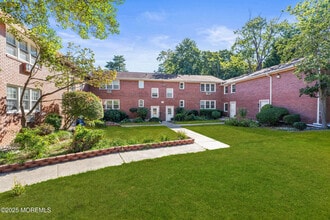 Building Photo - 364 Westwood Ave