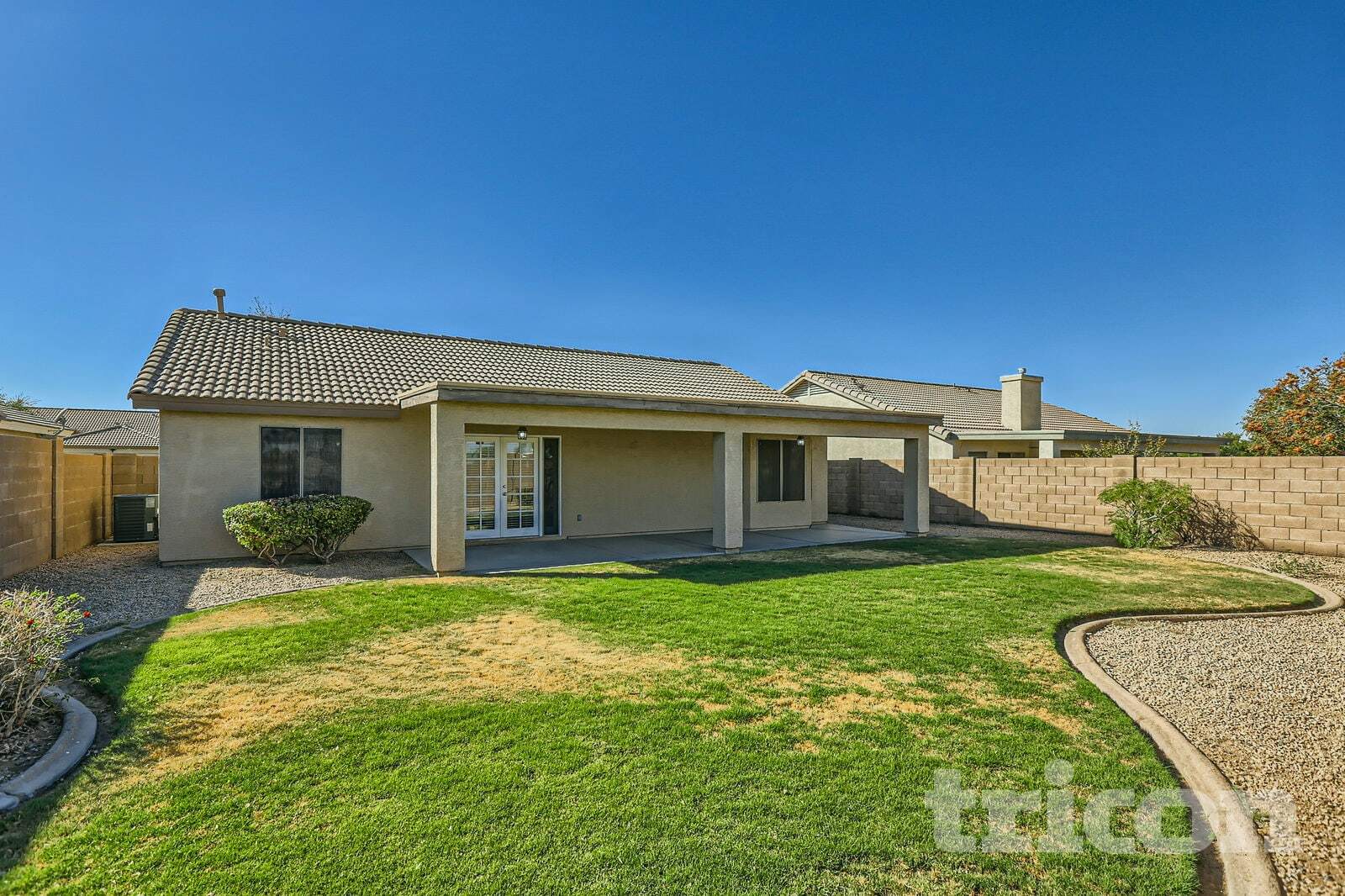 Building Photo - 2601 S 79th Dr