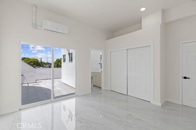 Building Photo - 1580 San Bernardino Pl