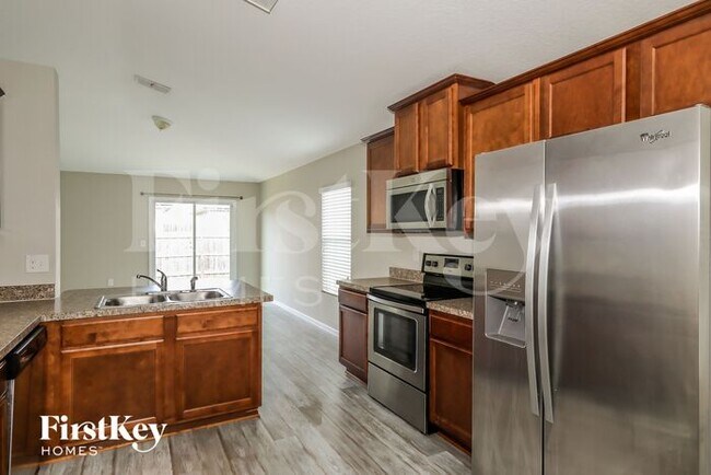 Building Photo - 3843 Falcon Crest Dr