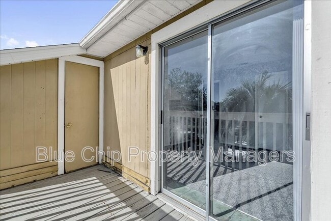 Building Photo - 203 Watts Ln