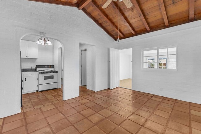 Building Photo - 6365 Cahuilla Ave
