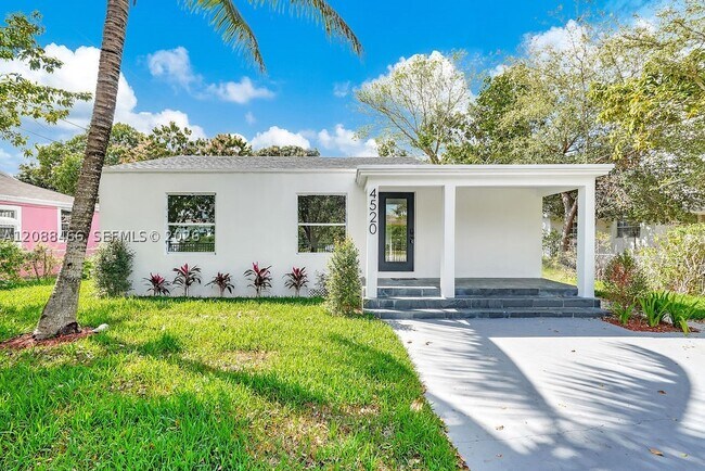 Building Photo - 4520 NW 3rd Ave