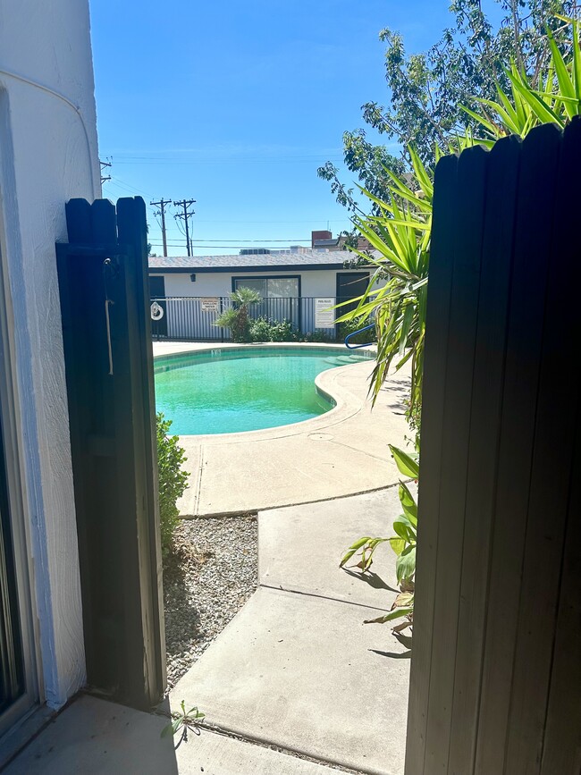 Building Photo - 3637 E Monterosa St