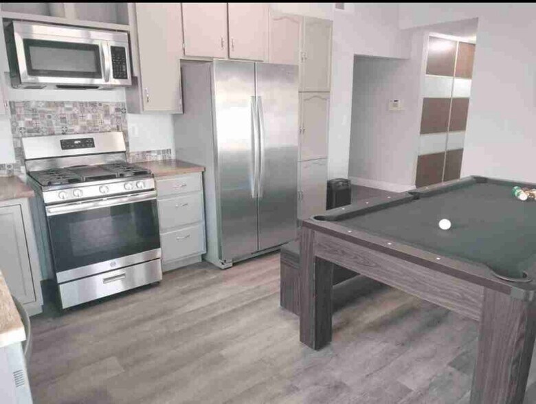 Primary Photo - 2120 Wagonwheel Ave