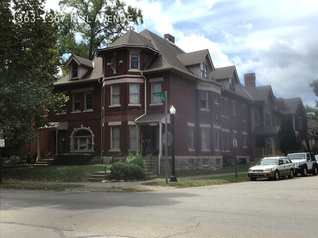Primary Photo - 1363-1367 Neil Avenue-1367A