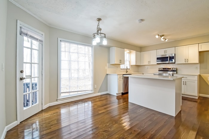 Building Photo - 3693 Belmont Abbey Dr