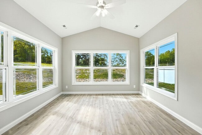 Building Photo - NEW LISTING - Lake James condo!!