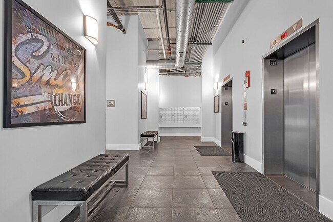 Building Photo - 647 Metropolitan Way