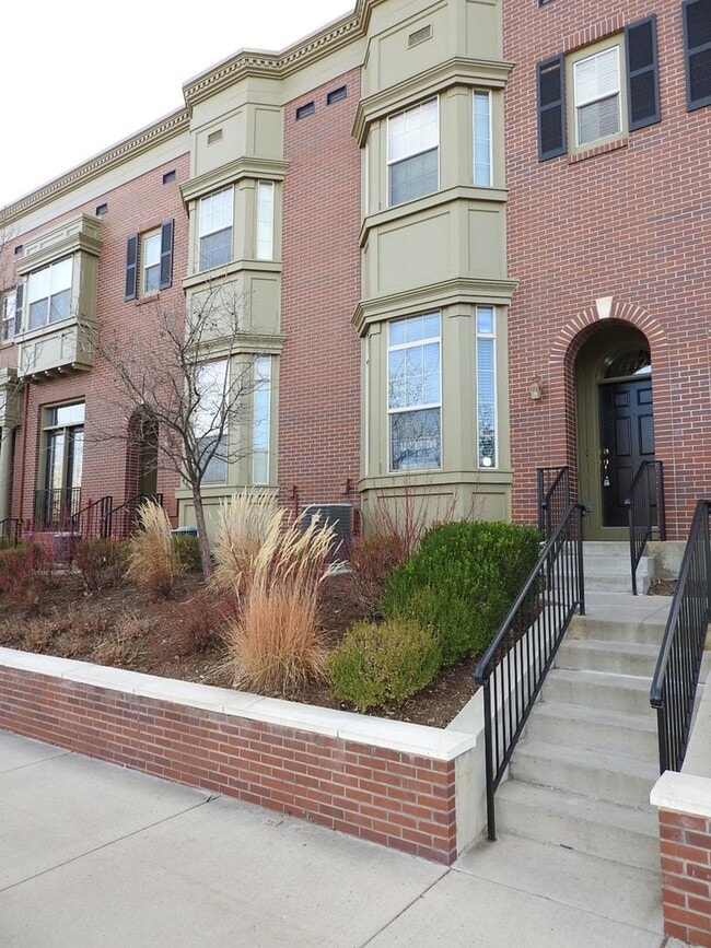 Building Photo - 7772 E 29th Ave