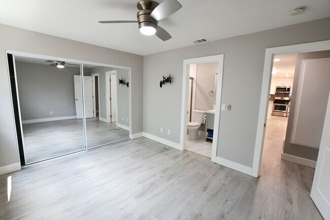 Building Photo - Single Story home in Heart of Mira Mesa
