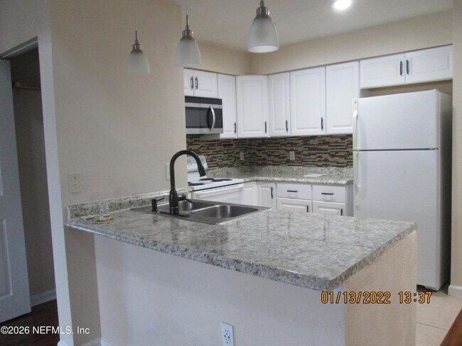 Building Photo - 8550 Touchton Rd