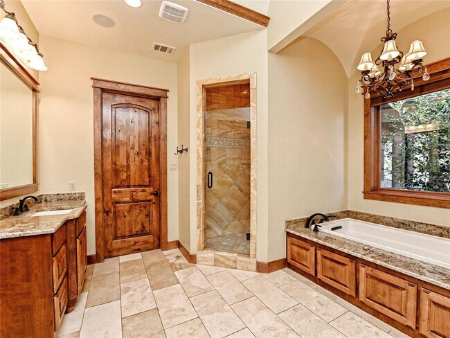 Building Photo - 26505 Masters Pkwy