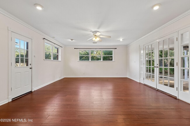 Building Photo - 1367 Riverbirch Ln