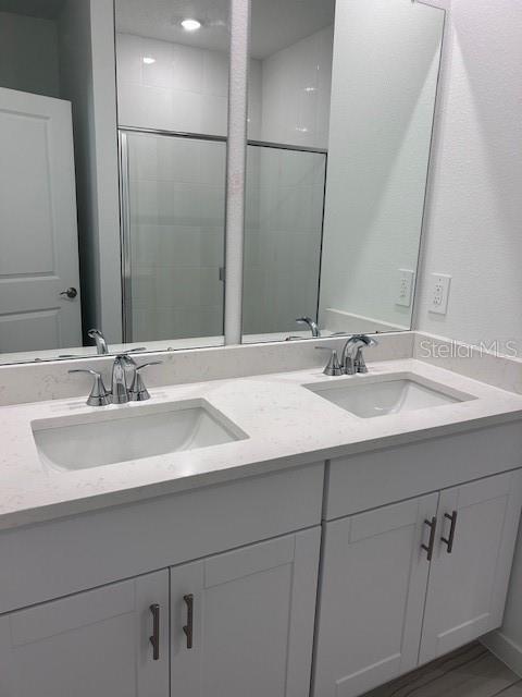 Building Photo - 6 Ararat Dr