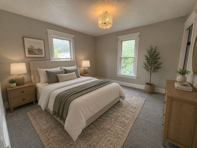 Building Photo - Large 5-Bedroom Akron Rental with Formal Dining Room and Full Basement