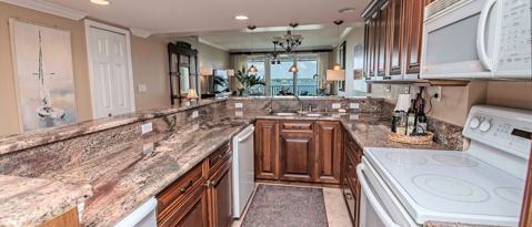 Building Photo - 157 Marine St