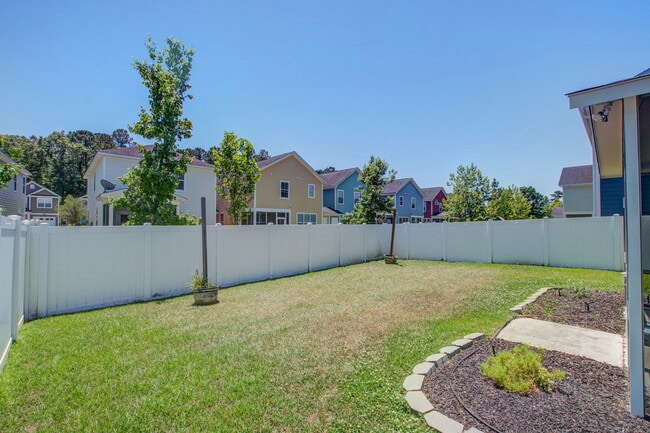 Building Photo - 135 Fulmar Pl