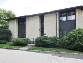Building Photo - 249 Hamilton Ave