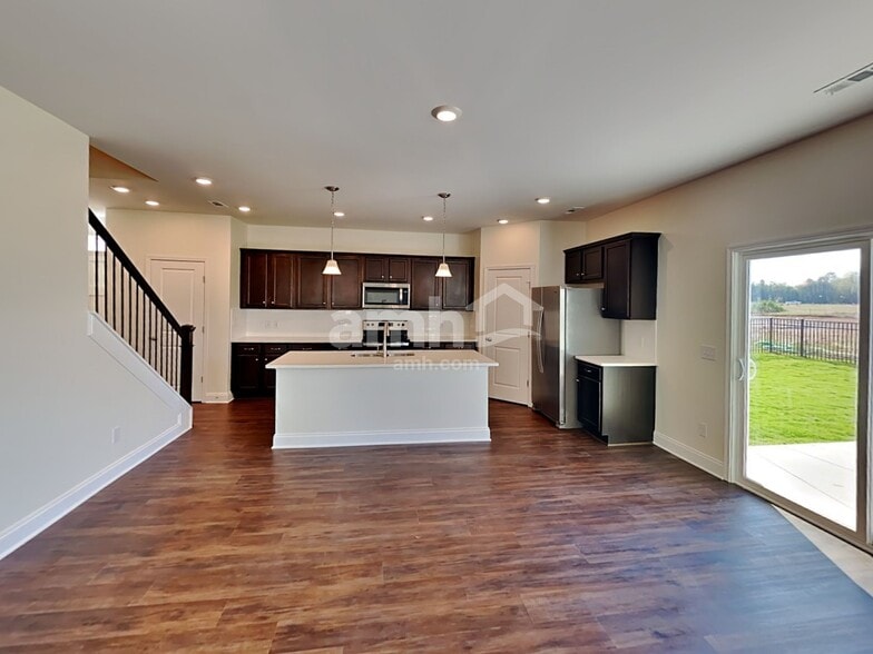 Building Photo - 4318 Effie Seward Dr