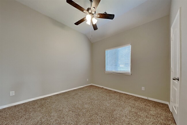 Building Photo - 2200 Jefferson Crossing Dr