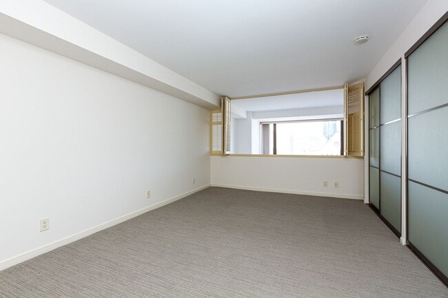 Building Photo - 1177 California St