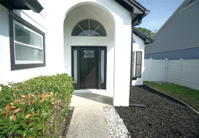 Building Photo - 11804 Branch Mooring Dr