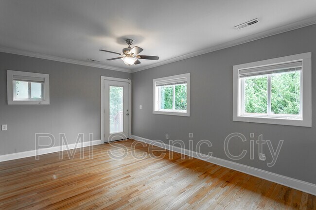 Building Photo - 416 Jadie Ln