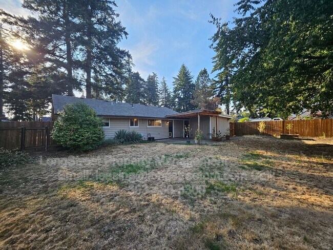 Building Photo - 622 SE 137th Ave
