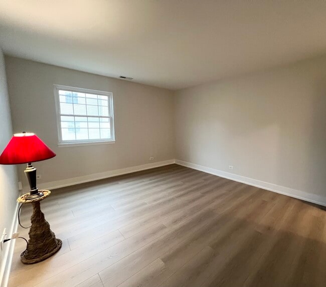 Building Photo - 66 Gant Cir