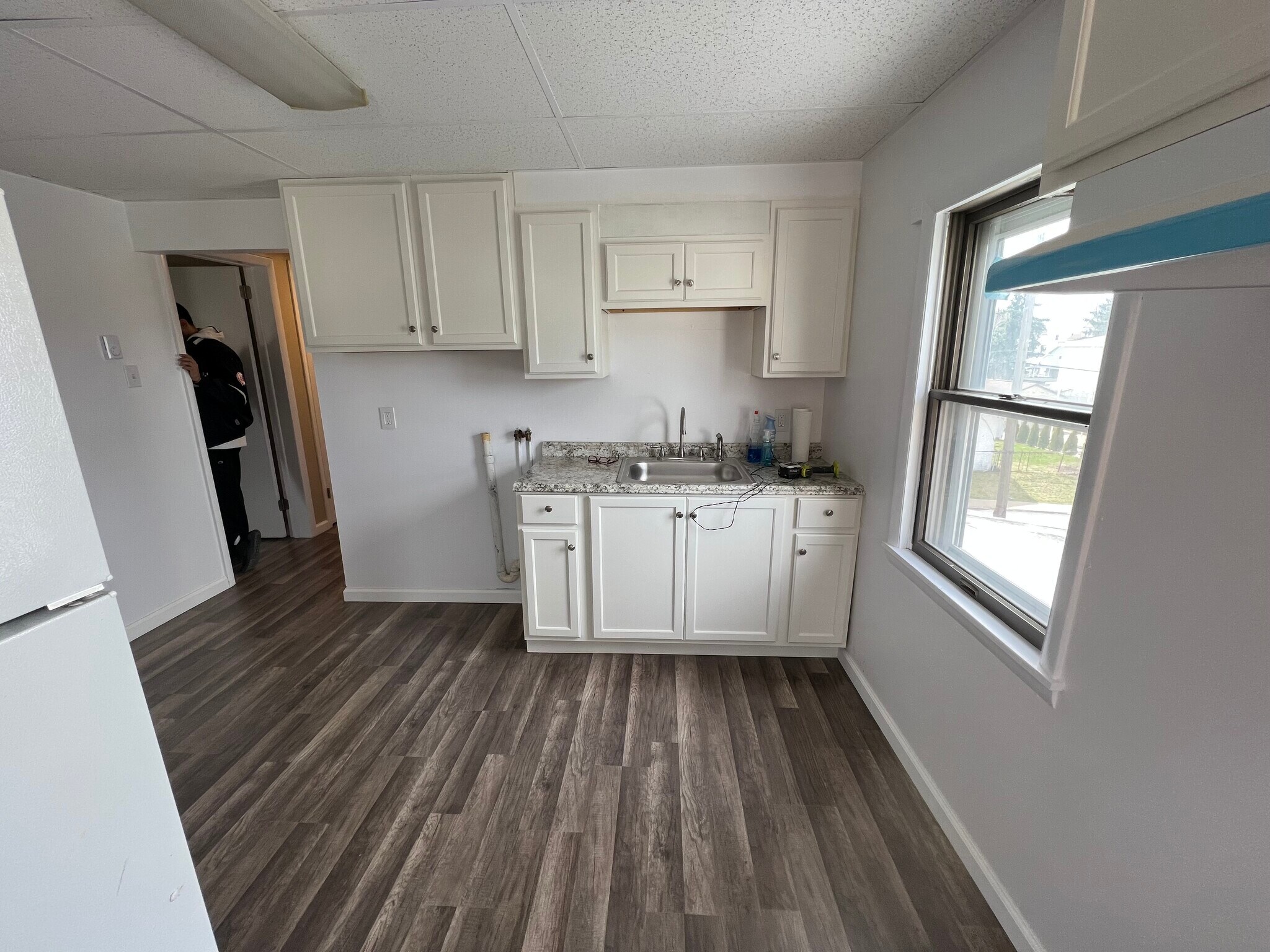 Building Photo - 132 S Apple St