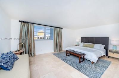 Building Photo - 609 Ocean Dr