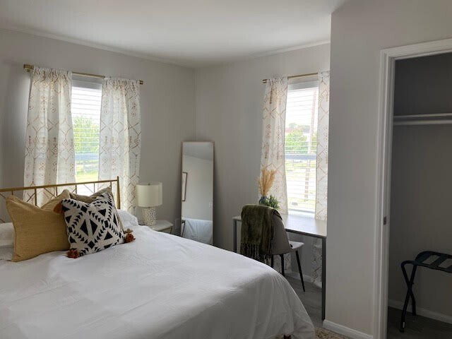 Building Photo - 4903 Noble St