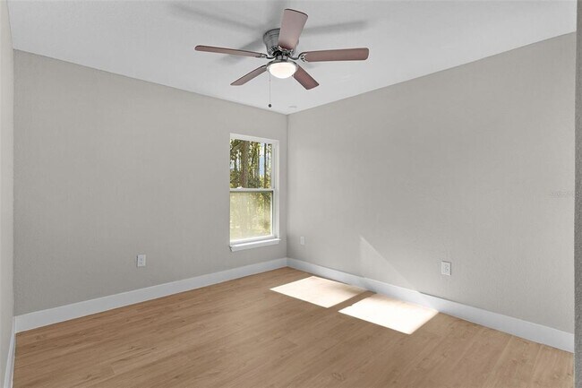 Building Photo - 9170 N Travis Dr