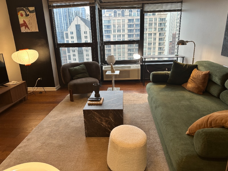 Building Photo - 30 E Huron St