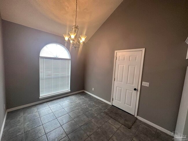 Building Photo - 3180 Birdseye Cir