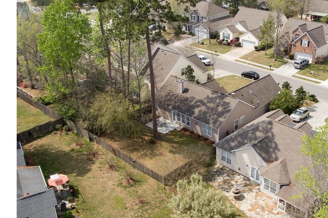 Building Photo - 9417 Ayscough Rd