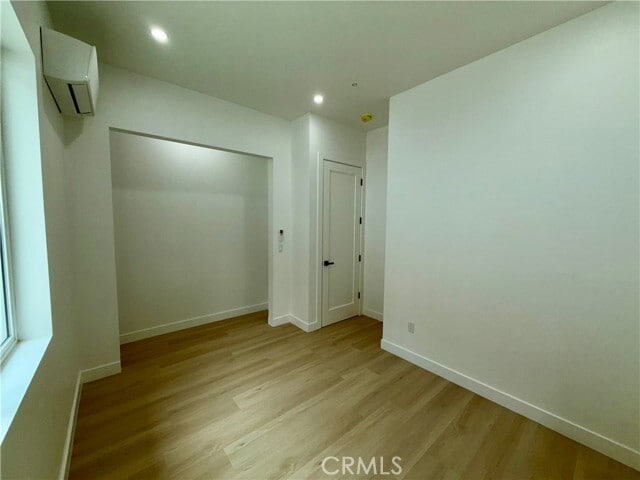 Building Photo - 1226 N Alma Ave