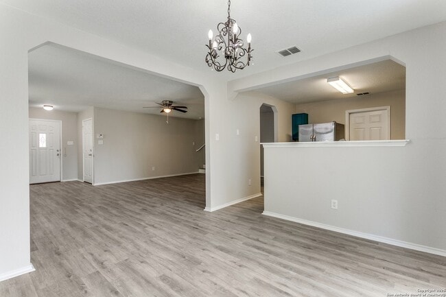 Building Photo - 16311 Kentucky Ridge