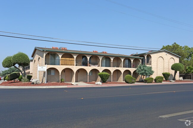 Primary Photo - W Vassar Apartments