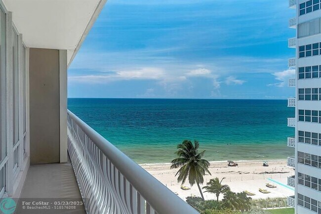 Building Photo - 4020 Galt Ocean Dr