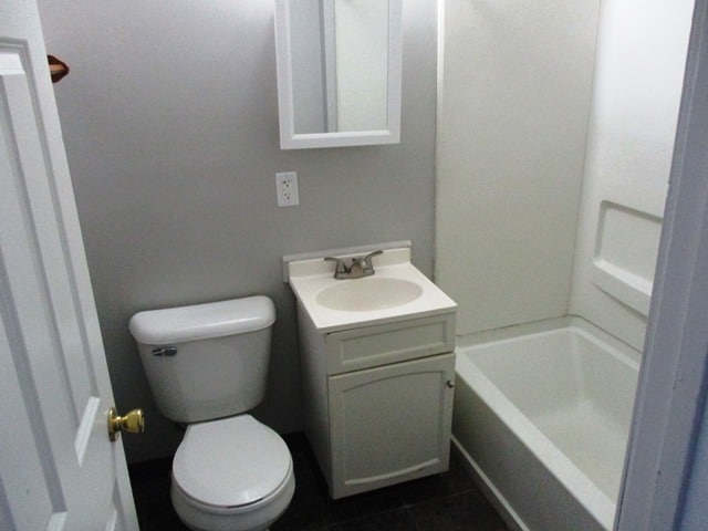 Building Photo - 905 W Front St