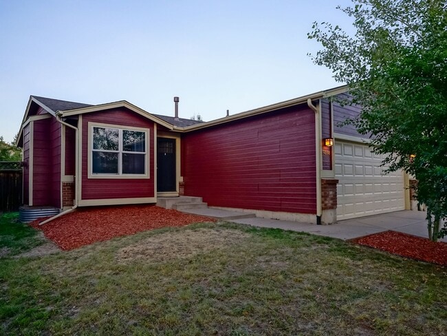 Building Photo - Adorable 4bdrm 2 bath Rancher