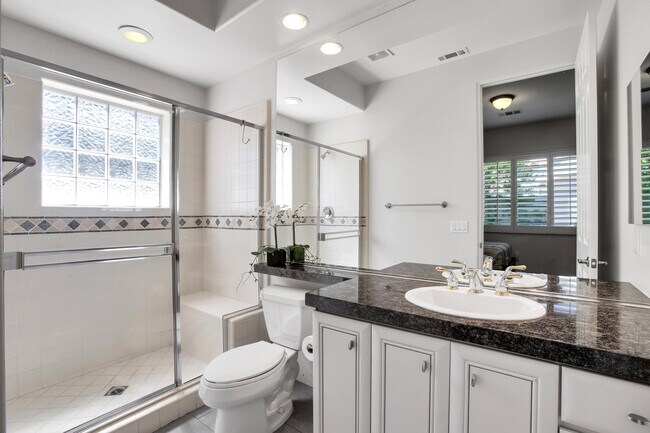 Building Photo - 78858 Breckenridge Dr