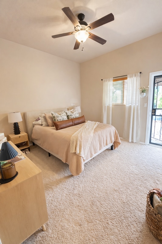 Building Photo - 1208 Alpine Oaks Dr