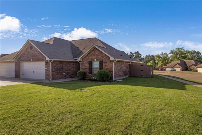 Primary Photo - Stonebridge Villas #4052