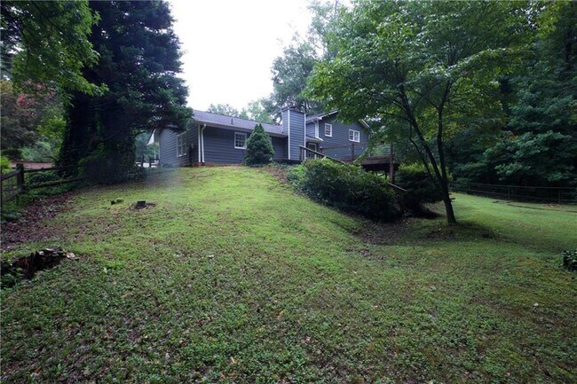 Building Photo - 3328 Mountain Hollow Dr