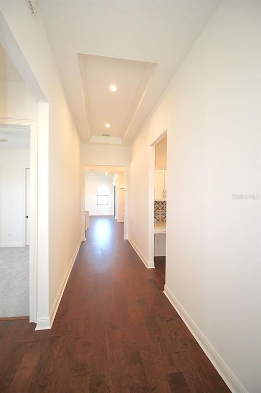 Building Photo - 20 Del Palma Dr
